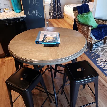 Little Elm Lake Front Cottage מראה חיצוני תמונה