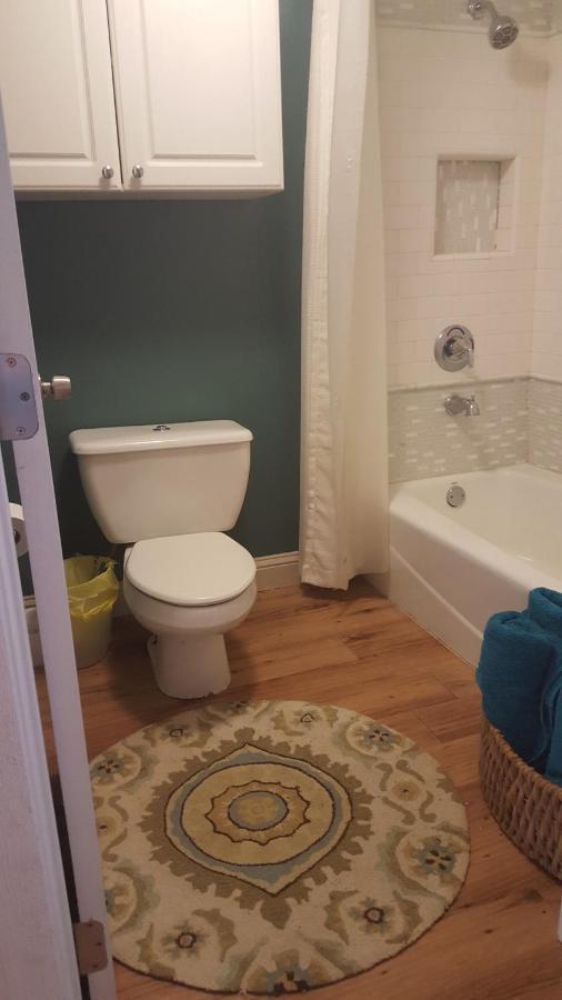 Little Elm Lake Front Cottage מראה חיצוני תמונה